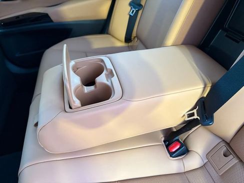 New 2025 Lexus ES 350 w/ Premium Package image 29