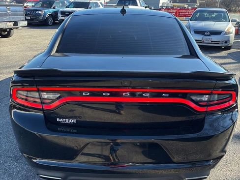 Used 2016 Dodge Charger R/T w/ Plus Group image 5