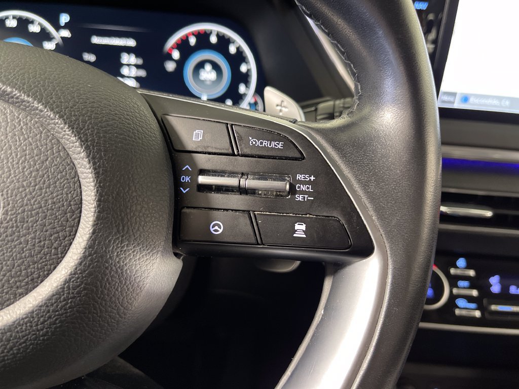 Certified 2022 Hyundai Sonata Limited FWD image 29