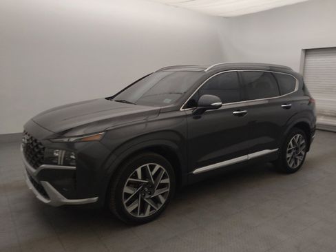 Used 2022 Hyundai Santa Fe Calligraphy w/ Cargo Package FWD image 2