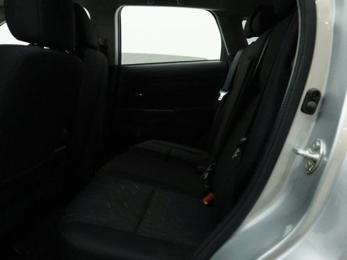 Used 2023 Mitsubishi Outlander Sport LE AWD/4WD image 28