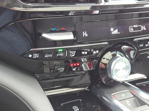 New 2026 Acura MDX SH-AWD image 41