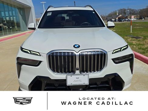 Used 2024 BMW X7 xDrive40i w/ Executive Package image 9