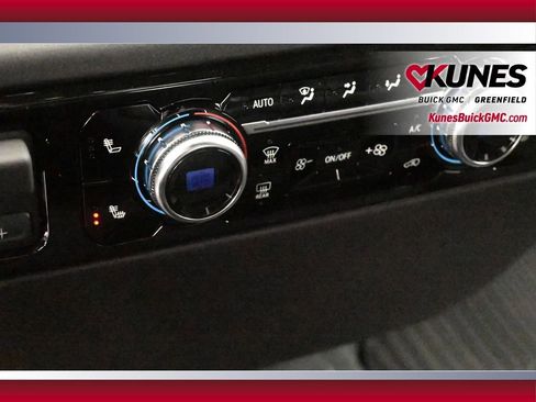 New 2026 GMC Sierra 1500 Elevation image 22