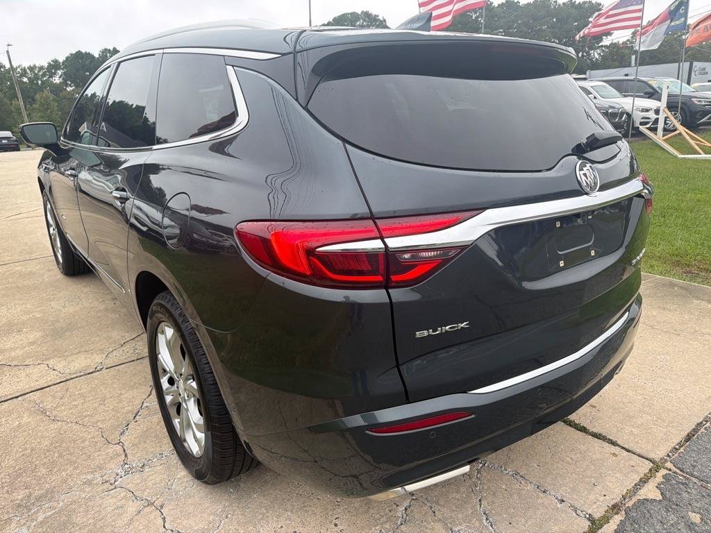 Used 2018 Buick Enclave Avenir w/ Avenir Technology Package FWD image 9