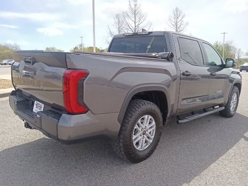 Used 2024 Toyota Tundra SR5 w/ SR5 Convenience Package image 5