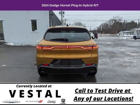 Used 2024 Dodge Hornet R/T w/ Tech Pack w/o Parking image 9