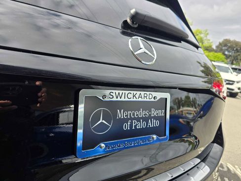 Used 2026 Mercedes-Benz GLC 300 4MATIC image 16