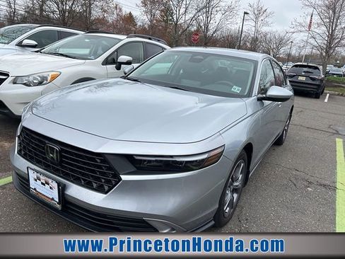 Used 2024 Honda Accord EX image 1