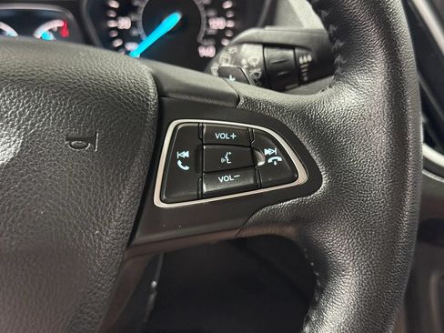 Used 2017 Ford Escape Titanium AWD/4WD image 25