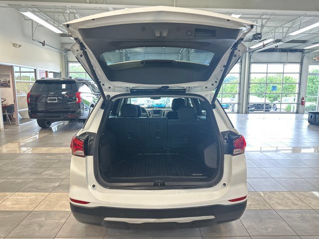 Used 2024 Chevrolet Equinox LT w/ LPO, Floor Liner Package FWD image 26