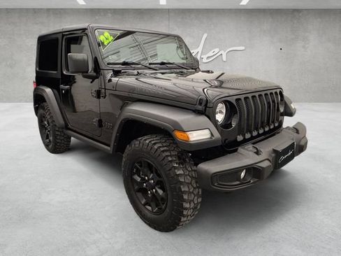 Used 2022 Jeep Wrangler Willys image 2