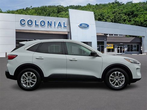 Certified 2022 Ford Escape SE w/ Convenience Package image 7