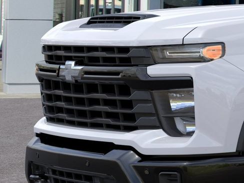 New 2026 Chevrolet Silverado 2500 Custom w/ Custom Value Package AWD/4WD image 13