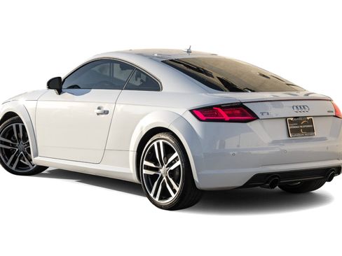 Used 2017 Audi TT 2.0T image 9