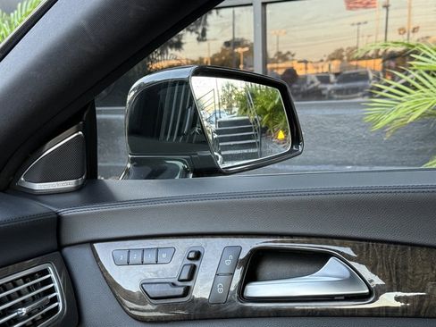Used 2013 Mercedes-Benz CLS 550 4MATIC image 29