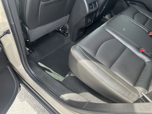 Used 2023 GMC Terrain AT4 w/ Infotainment Package II image 17