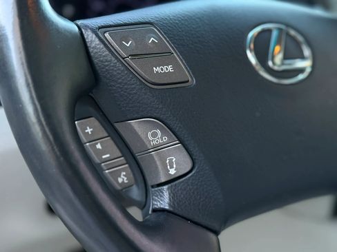 Used 2010 Lexus LS 460 RWD image 29