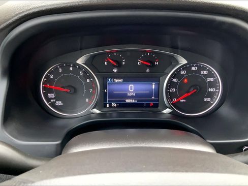 Used 2023 GMC Acadia SLE w/ Driver Convenience Package image 24