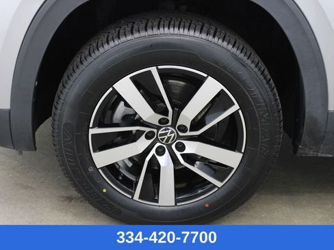 Certified 2022 Volkswagen Atlas SE image 27