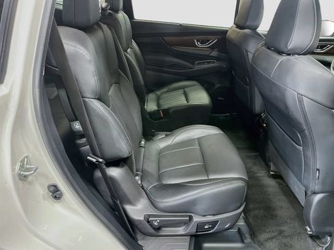 Used 2025 Subaru Ascent Touring AWD/4WD image 30