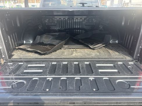 Used 2019 Ford F150 XLT image 11