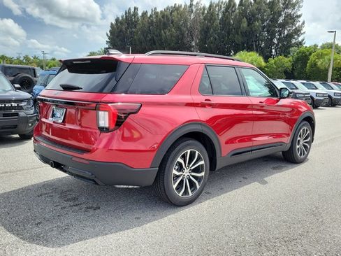 New 2026 Ford Explorer ST-Line w/ Premium Package RWD image 9