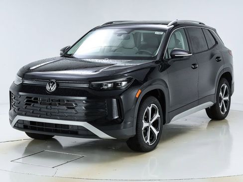 New 2026 Volkswagen Tiguan SE AWD/4WD image 1