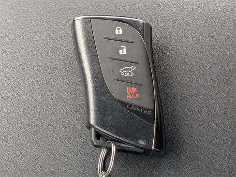 Used 2023 Lexus RX 350 Premium image 38