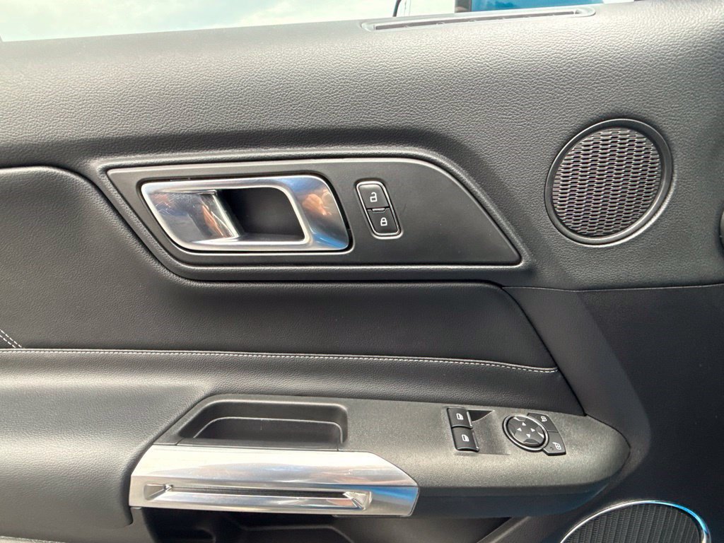 Used 2019 Ford Mustang GT Premium w/ Black Accent Package RWD image 21