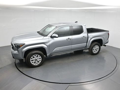 Used 2024 Toyota Tacoma SR5 image 45