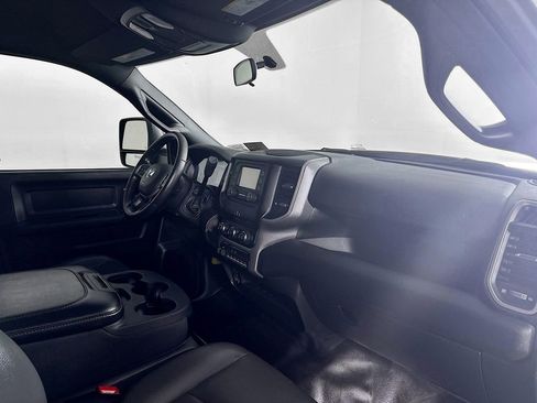 Used 2024 RAM 3500 Tradesman w/ Chrome Appearance Group image 27