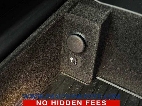 Used 2017 BMW 540i xDrive image 41