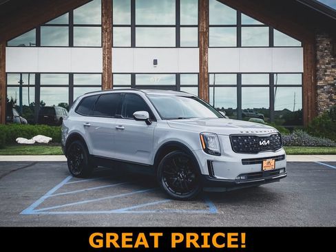 Used 2022 Kia Telluride SX w/ Nightfall Edition Package AWD/4WD image 1