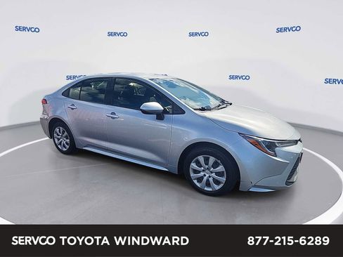 Used 2023 Toyota Corolla LE image 1