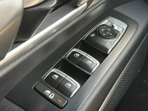Used 2021 Kia Telluride S AWD/4WD image 26