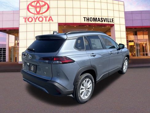 New 2026 Toyota Corolla Cross LE image 5