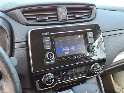 Used 2019 Honda CR-V LX image 19