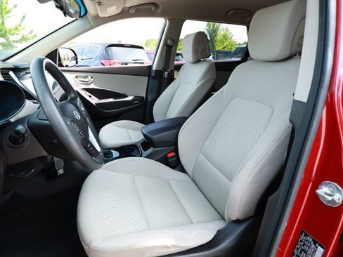 Used 2018 Hyundai Santa Fe SE AWD/4WD image 22