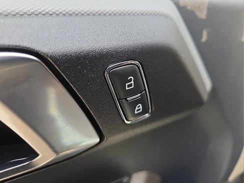 Used 2023 Ford Bronco Black Diamond AWD/4WD image 15