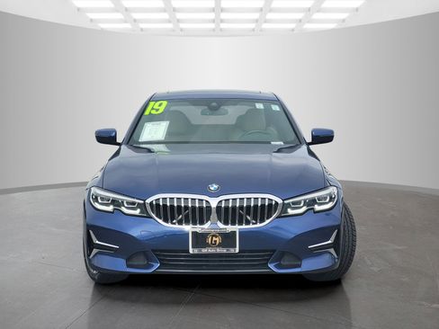 Used 2019 BMW 330i Sedan w/ Convenience Package image 2