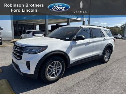 New 2026 Ford Explorer Active w/ Active Comfort Package