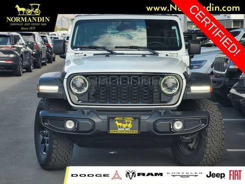Certified 2025 Jeep Wrangler Unlimited Sport S 4xe AWD/4WD image 2