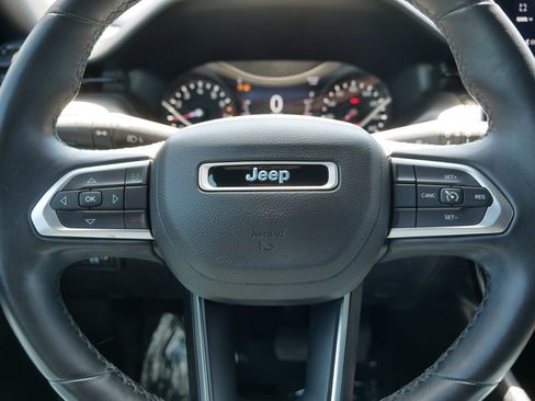 Used 2022 Jeep Compass Latitude w/ Convenience Group AWD/4WD image 25