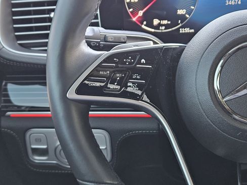 Used 2024 Mercedes-Benz GLE 450 4MATIC image 27