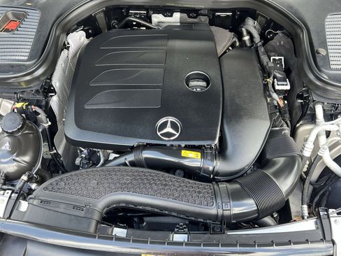 Certified 2021 Mercedes-Benz GLC 300 4MATIC image 34