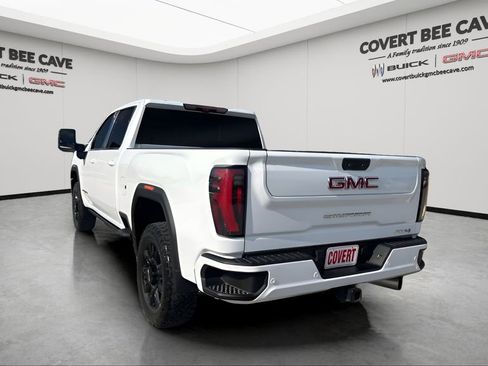 Used 2024 GMC Sierra 2500 AT4 w/ AT4 Premium Plus Package image 7