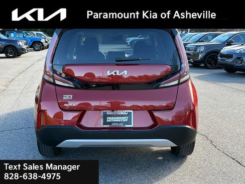 Used 2024 Kia Soul LX w/ Option Group 015 image 5