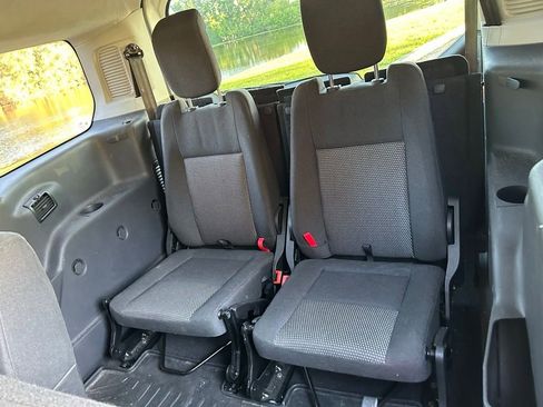 Used 2018 Ford Transit Connect XL FWD image 14