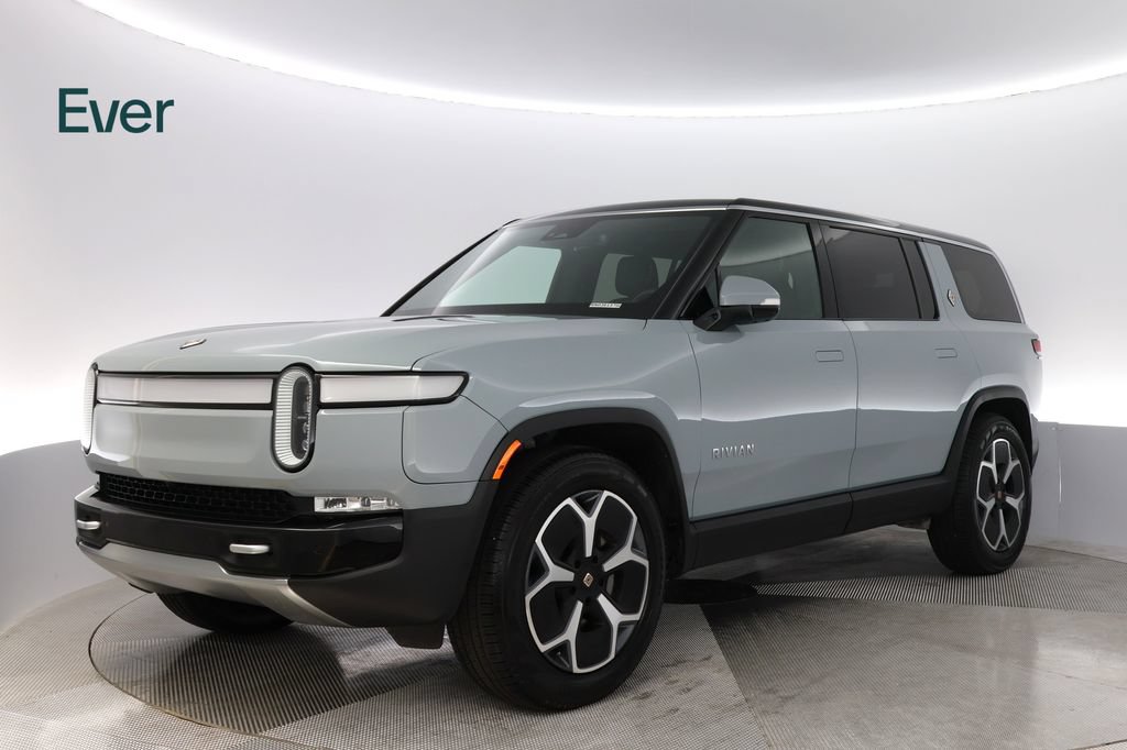 Used 2024 Rivian R1S Adventure Dual AWD/4WD image 2